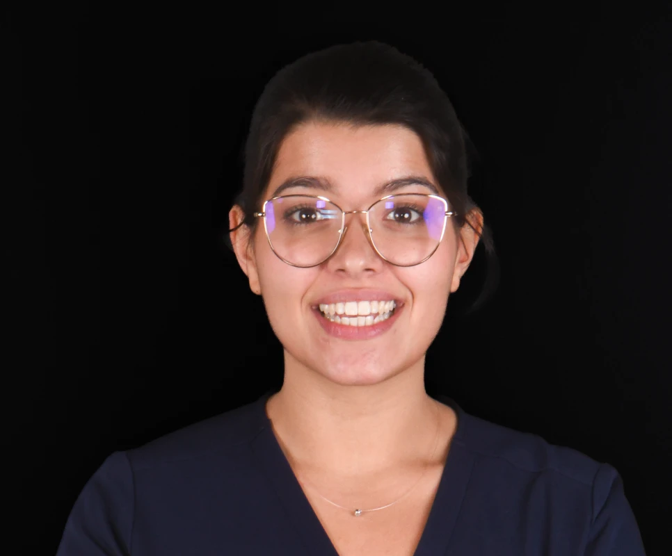 Manon Assistante dentaire à Toulouse